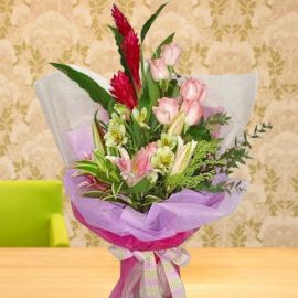 Pink lily, Roses and ginger flowers Handbouquet