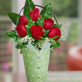 6 Red Roses Standing Bouquet