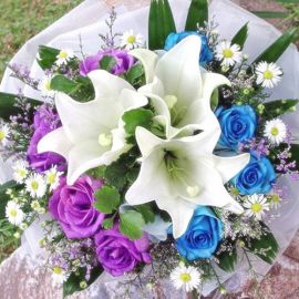 3 White Lily with 4 Blue 4 Purple Roses Handbouquet