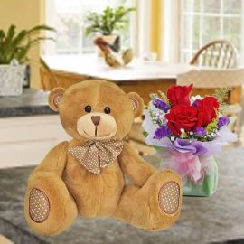 18cm Bear with 3 Red Roses Standing Bouquet