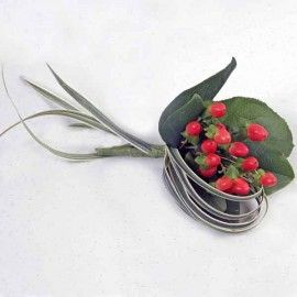 Hypericum Berries Corsage ( Add-On Only, No Delivery )