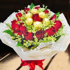 12 Red Roses With Rochers Hand Bouquet Valentine Delivery
